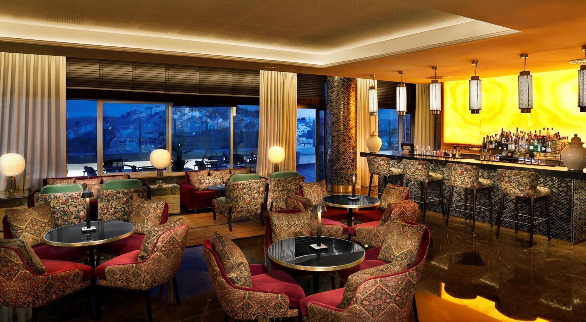 Hilton Tanger City Center Zewnętrze zdjęcie The bar at the Mandarin Oriental, Munich