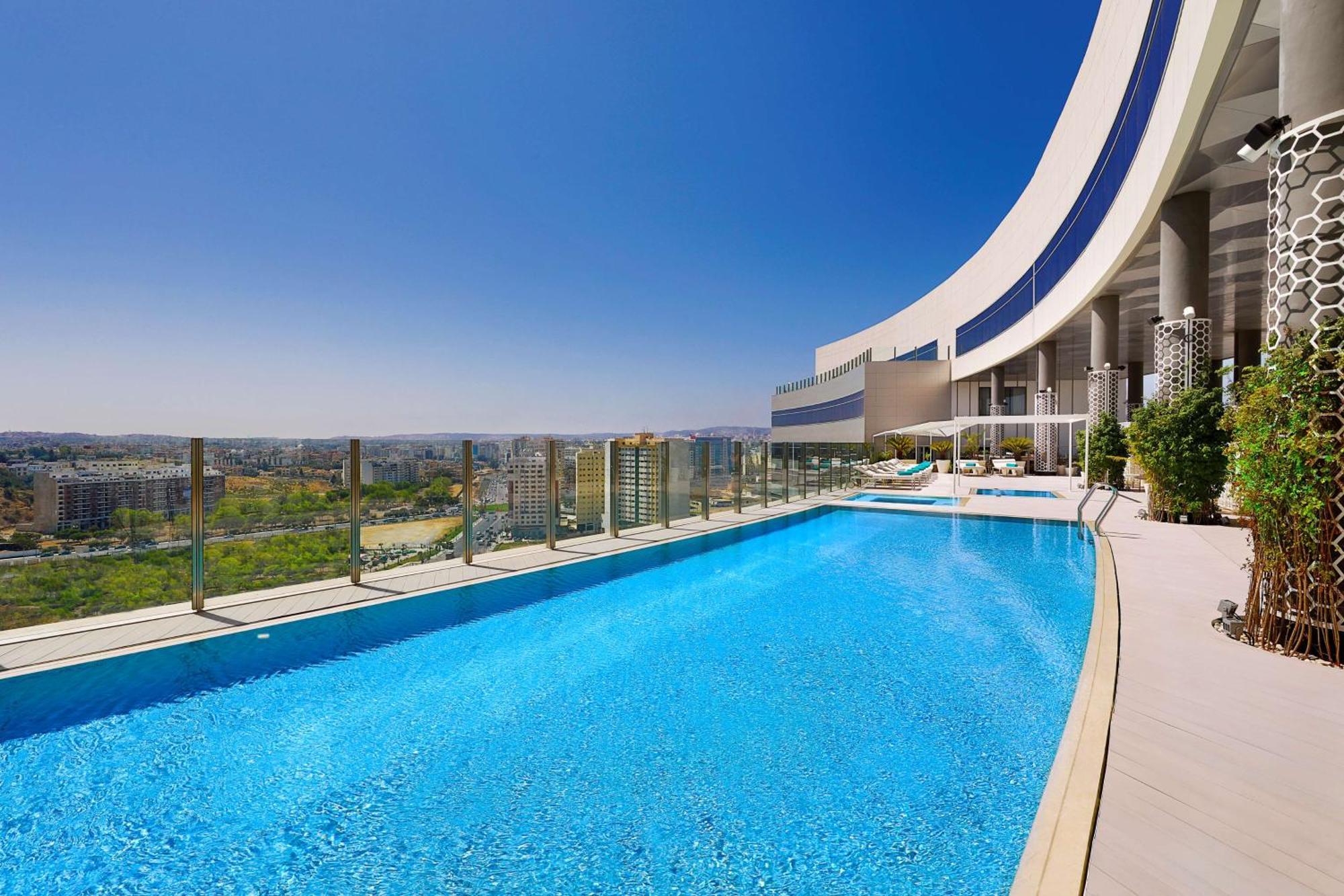 Hilton Tanger City Center Zewnętrze zdjęcie Skyline Residences