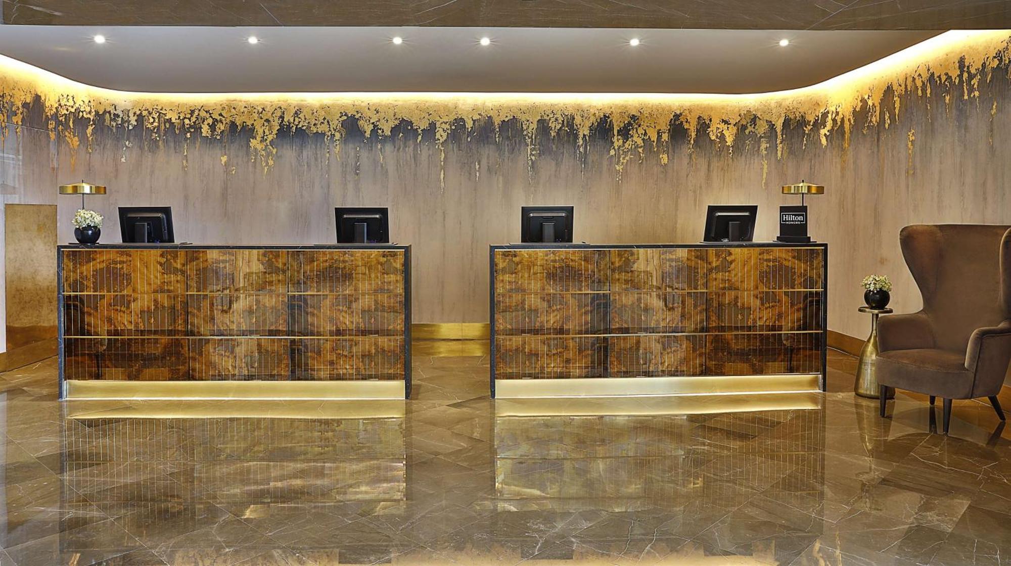 Hilton Tanger City Center Zewnętrze zdjęcie The lobby of the hotel