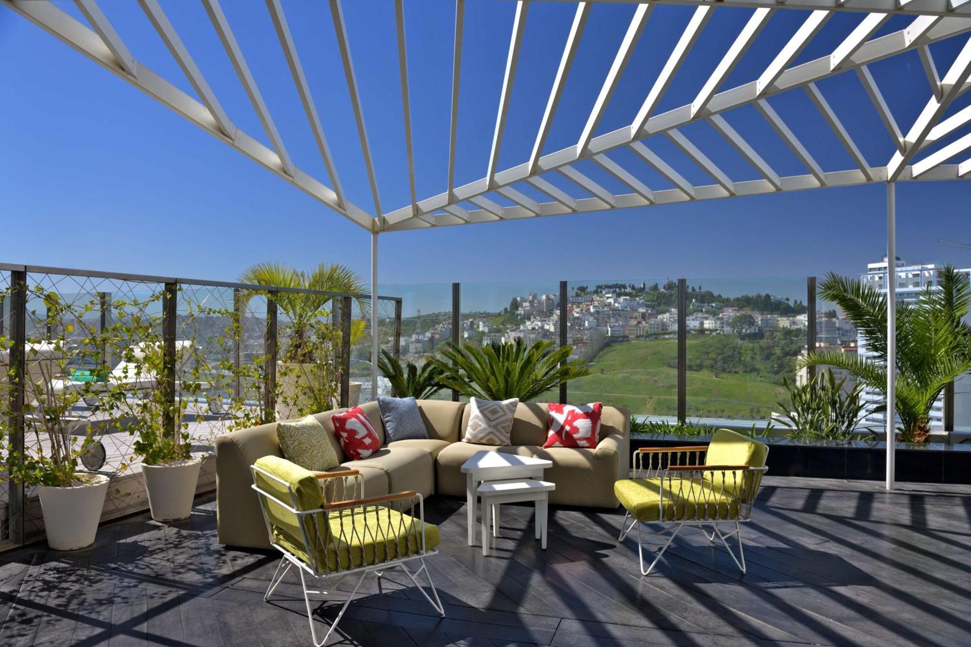 Hilton Tanger City Center Zewnętrze zdjęcie Rooftop garden